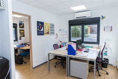 Bureau de l'administration et des permis .